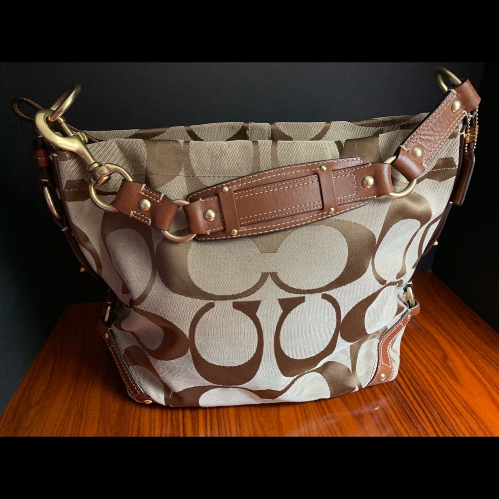 Extra large Tan Logo Coach Handbag